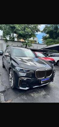 BMW X7 4.4 V8 GASOLINA M50i STEPTRONIC BMW X7 4.4 V8 GASOLINA M50i STEPTRONIC
